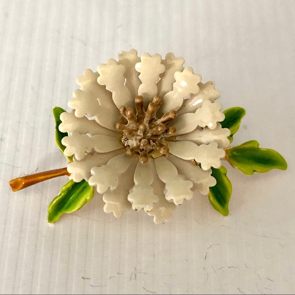 Vintage 50s/60s Enamel Flower Brooch - Picture 2 of 5
